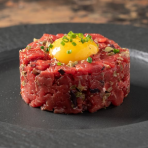 Tartare di manzo (ANTIPASTI)